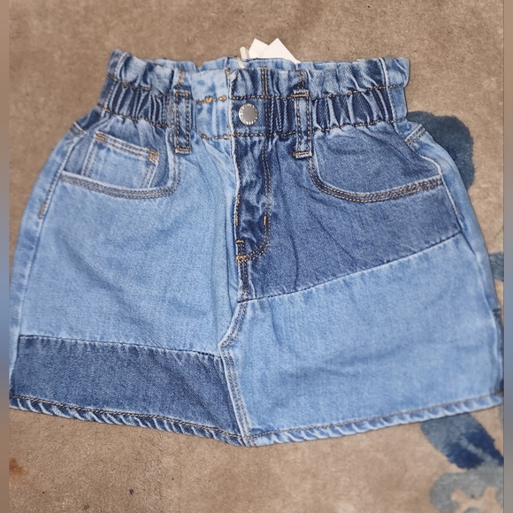 Zara skirt for kids. - Picture 3 of 4